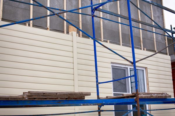 Loose Cladding Repair in Warren