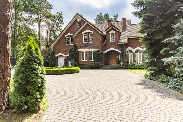 Driveway Brick Repair in Warren