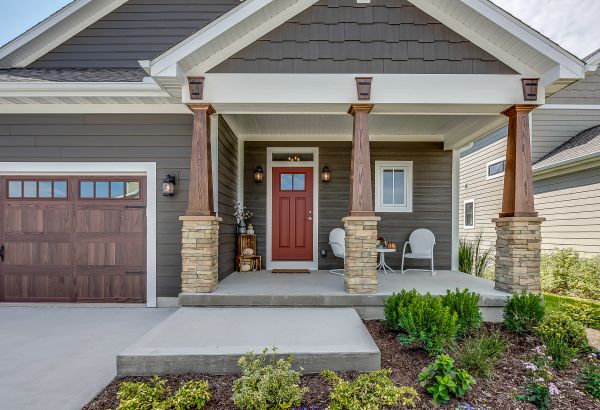 House Facade Repair in Warren